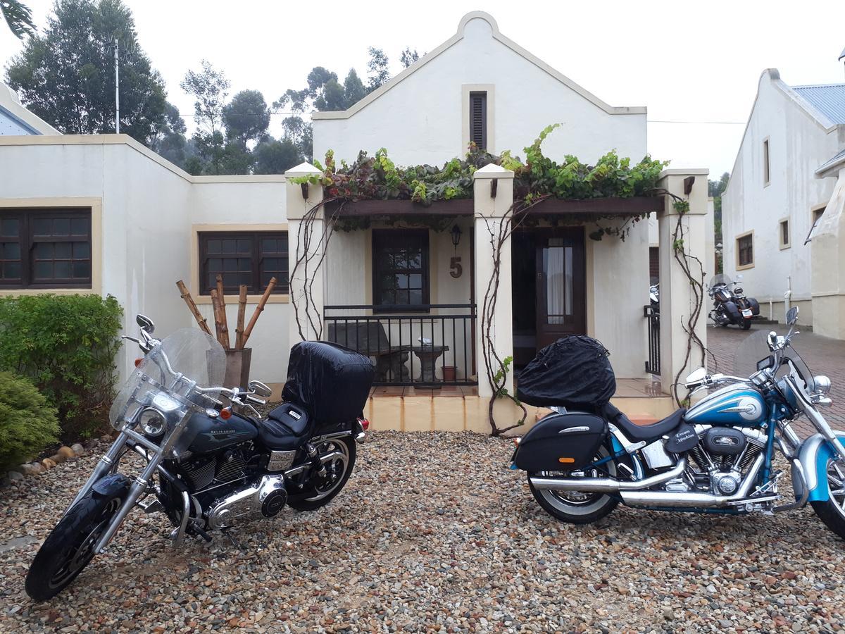 Langeberg Guest Lodge Swellendam Exterior photo