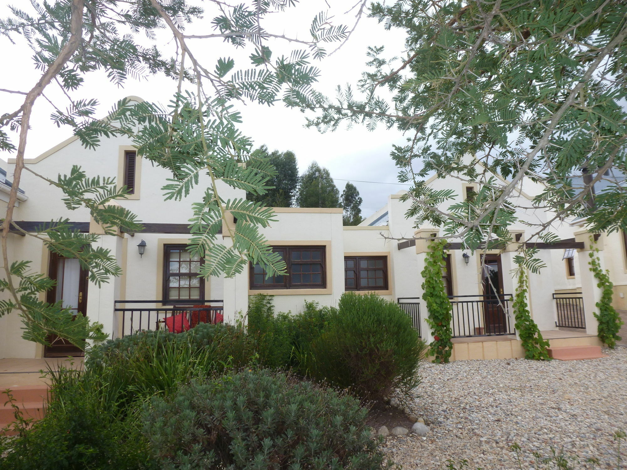 Langeberg Guest Lodge Swellendam Exterior photo